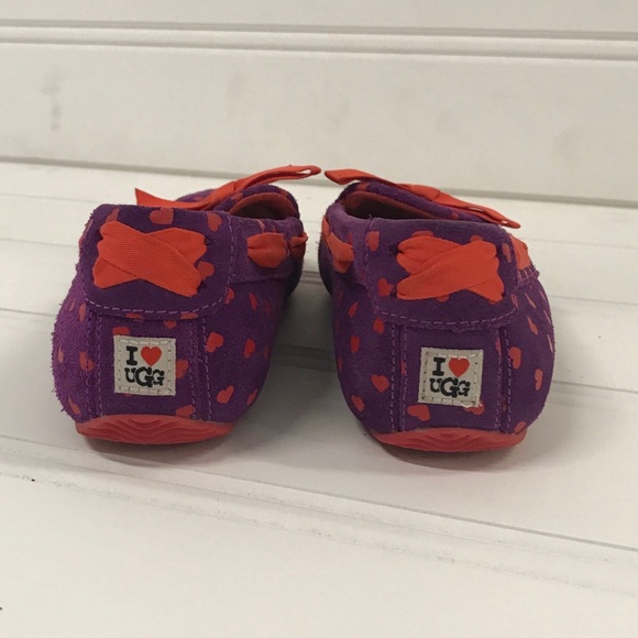 UGG Girls “I Heart Belle” Slipper - Picture 4 of 8